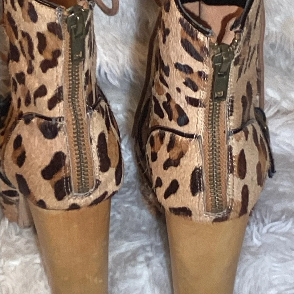 Steve Madden women’s Lita Leopard Calf Hair Boot 6.5